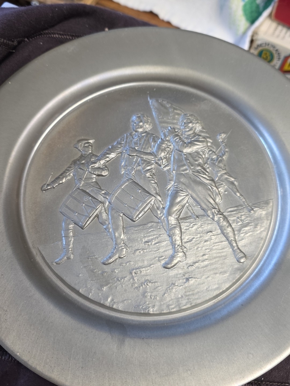 Hamilton Mint Pewter Plates - 2 Vintage Colonial Scenes 1973 w/pouches